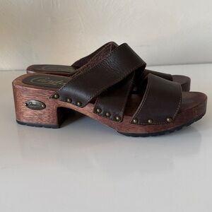 Candie’s brown leather wooden vintage 90’s clog/sandal size 8.5